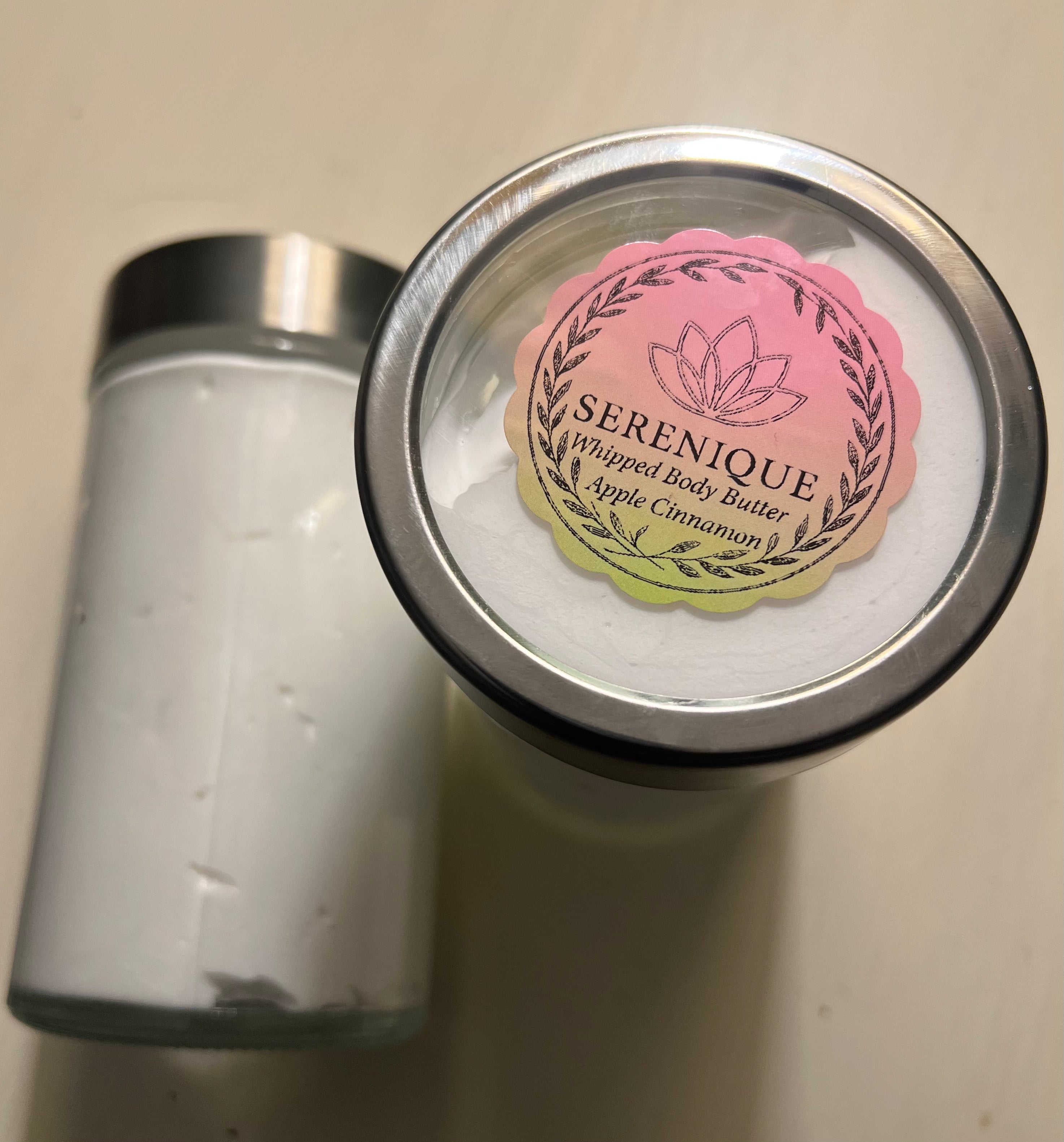 19.2 oz Serenique Whipped Body Butter/ Apple Cinnamon